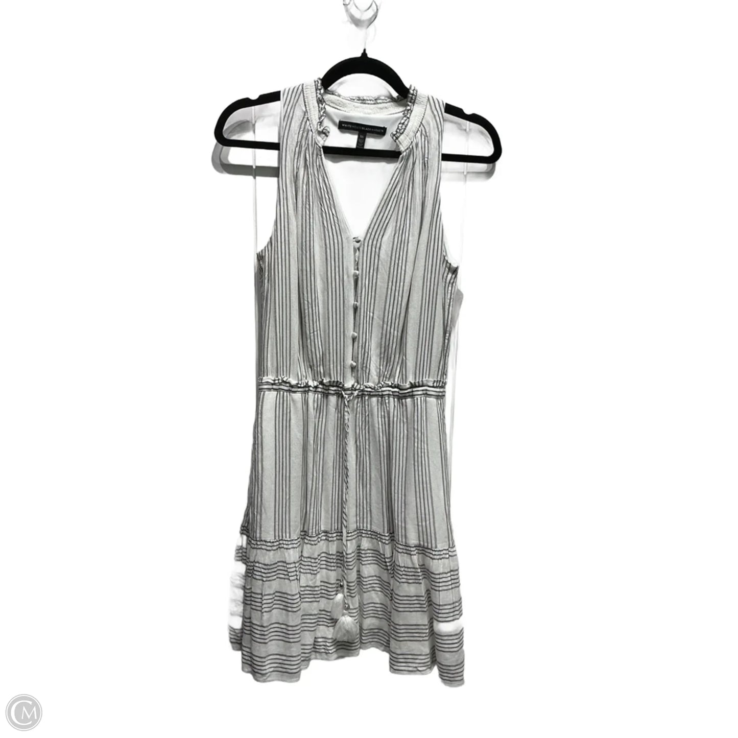 Dress Casual Short By White House Black Market In Grey & White, Size: Xs