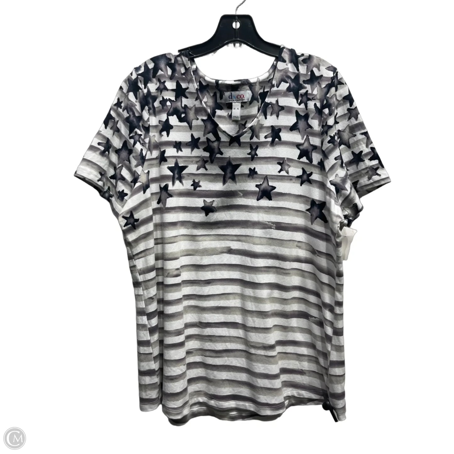Top Short Sleeve By D&co. In Grey & White, Size: Xl