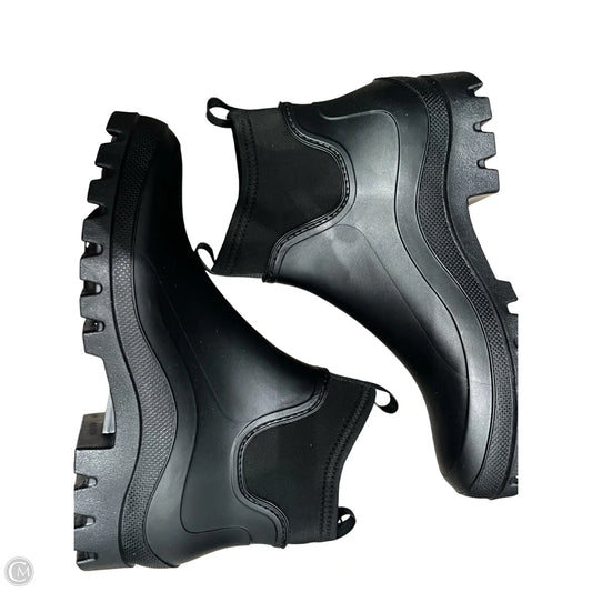 Boots Rain By Universal Thread In Black, Size: 8