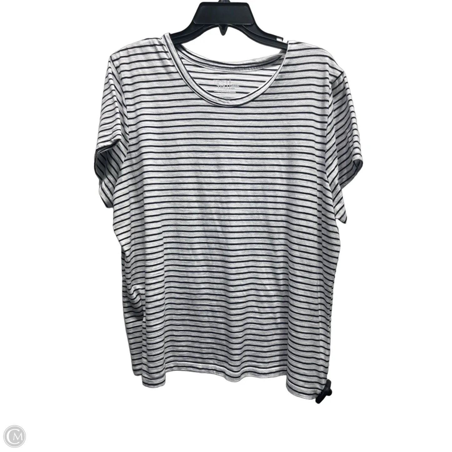 Top Short Sleeve Basic By Time And Tru In Black & White, Size: 22