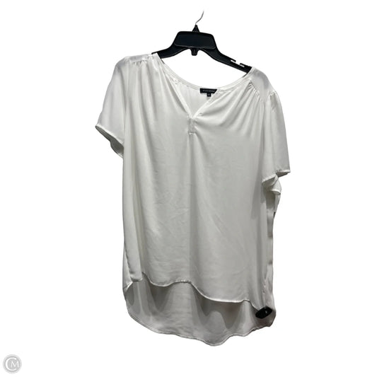 Top Short Sleeve By Pleione In White, Size: L