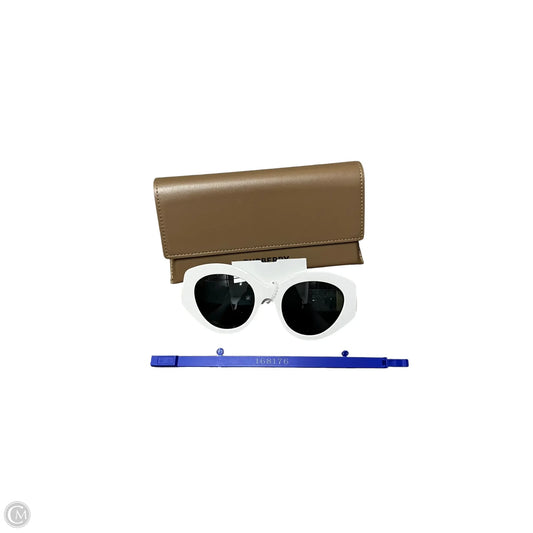 Sunglasses Luxury Designer By Burberry, Size: