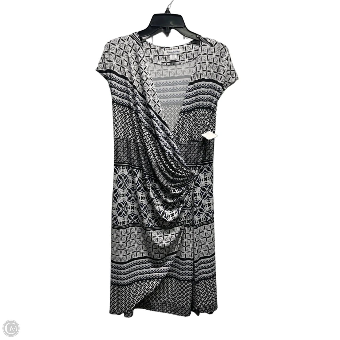 Dress Casual Short By Tommy Bahama In Black & White, Size: L