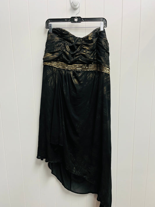 Dress Party Short By Torrid In Black & Gold, Size: 3x