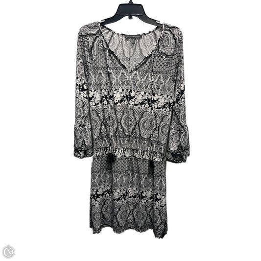 Dress Casual Short By White House Black Market In Black & Pink, Size: S