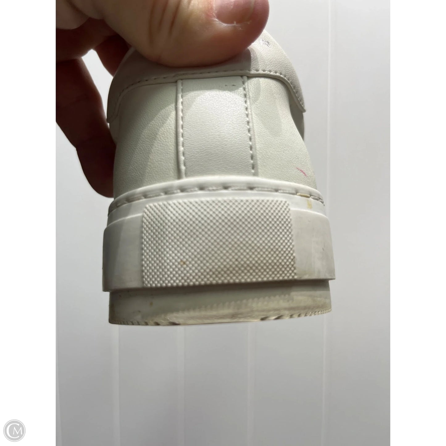 Shoes Sneakers By Kurt Geiger London In White, Size: 9