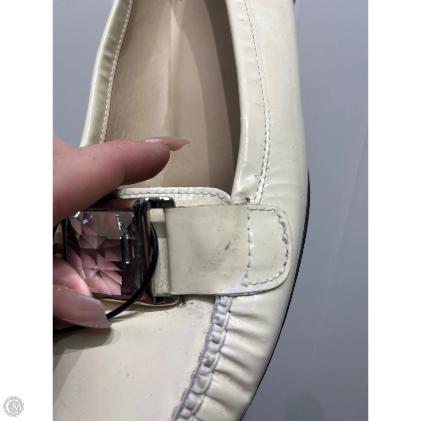 Shoes Designer By Stuart Weitzman In Cream, Size: 10