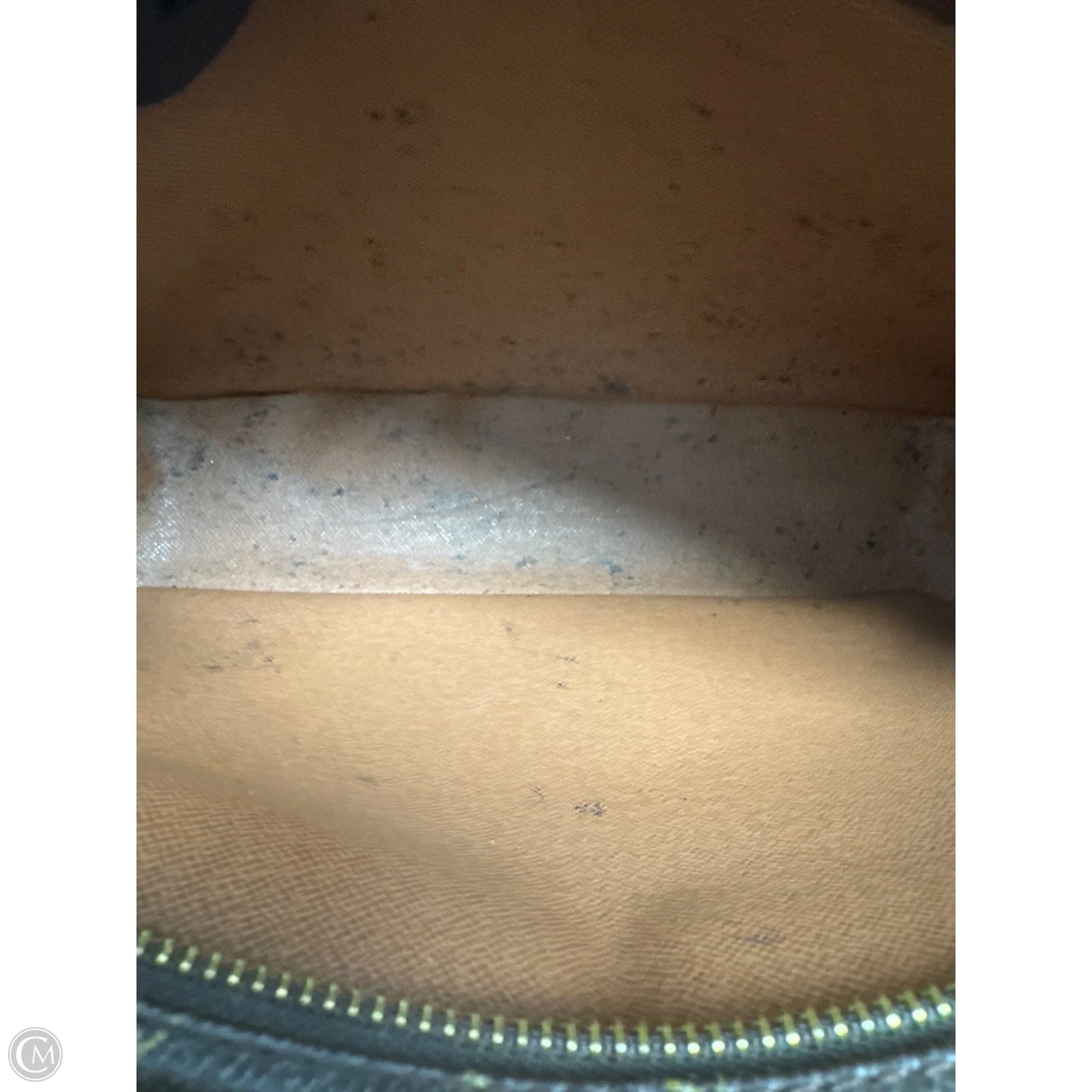 Handbag Luxury Designer By Louis Vuitton, Size: Medium