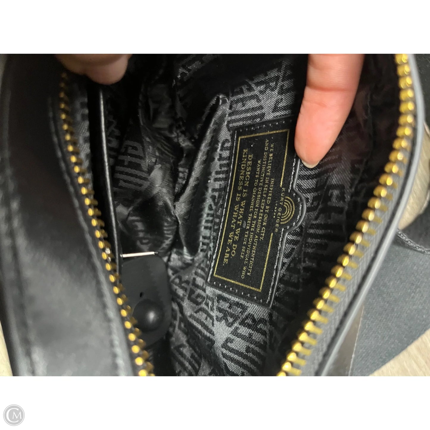 Crossbody Designer By Kurt Geiger, Size: Small