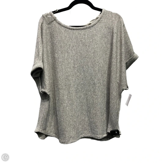 Top Short Sleeve By Max Studio In Taupe, Size: 1x