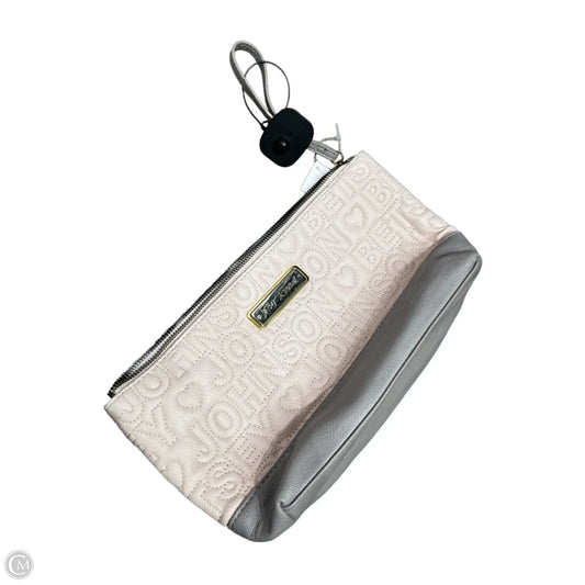 Makeup Bag By Betsey Johnson, Size: Large