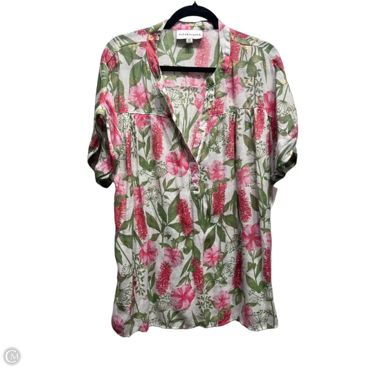 Top Short Sleeve By  ALEX & PARKER  In Green & Pink, Size: 1x