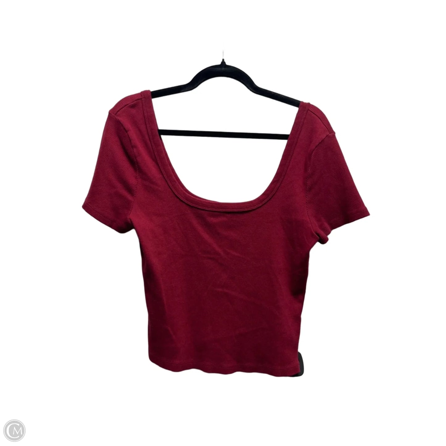 Top Short Sleeve By Universal Thread In Red, Size: L