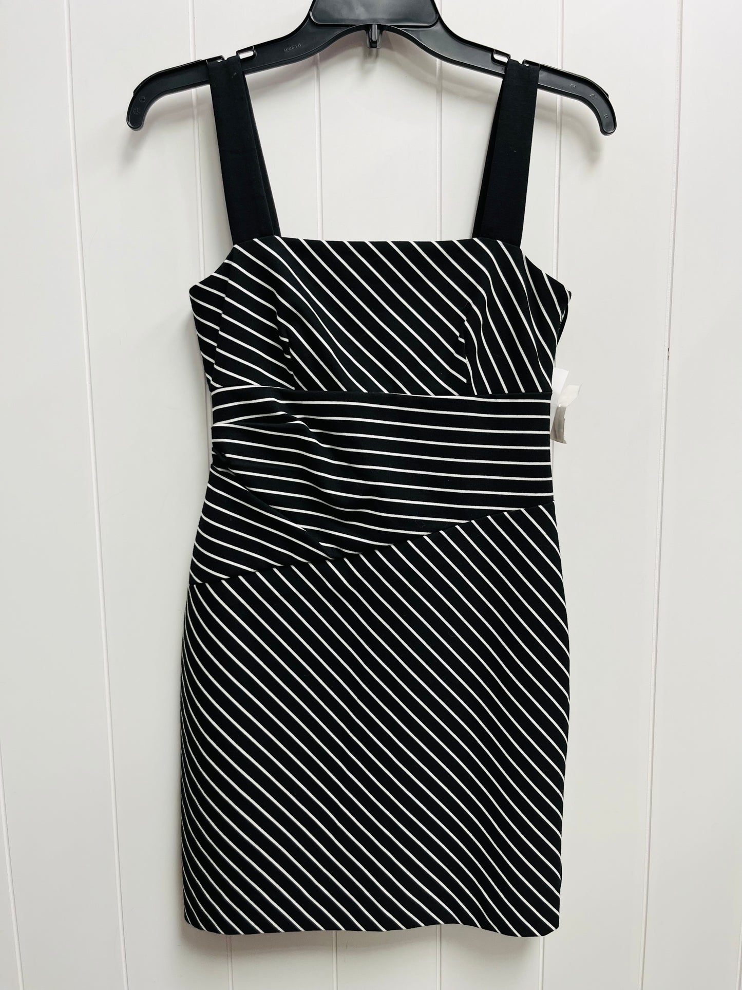 Dress Casual Short By Cynthia Steffe In Black & White, Size: Xs