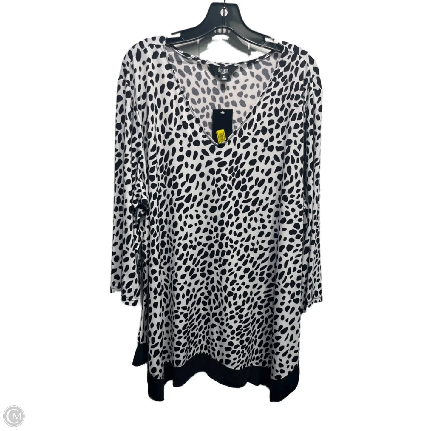 Top Long Sleeve By Investments In Black & White, Size: 3x