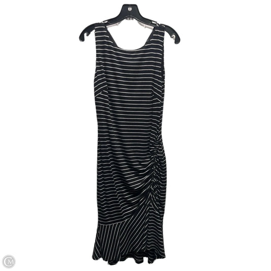 Dress Casual Short By White House Black Market In Black & White, Size: S