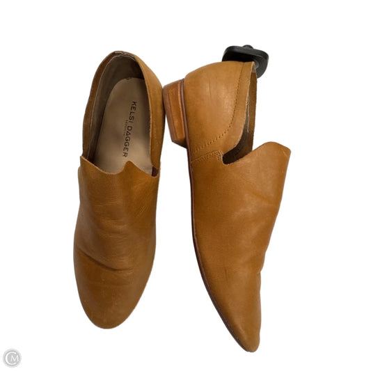 Shoes Flats By Kelsi Dagger In Brown, Size: 6.5