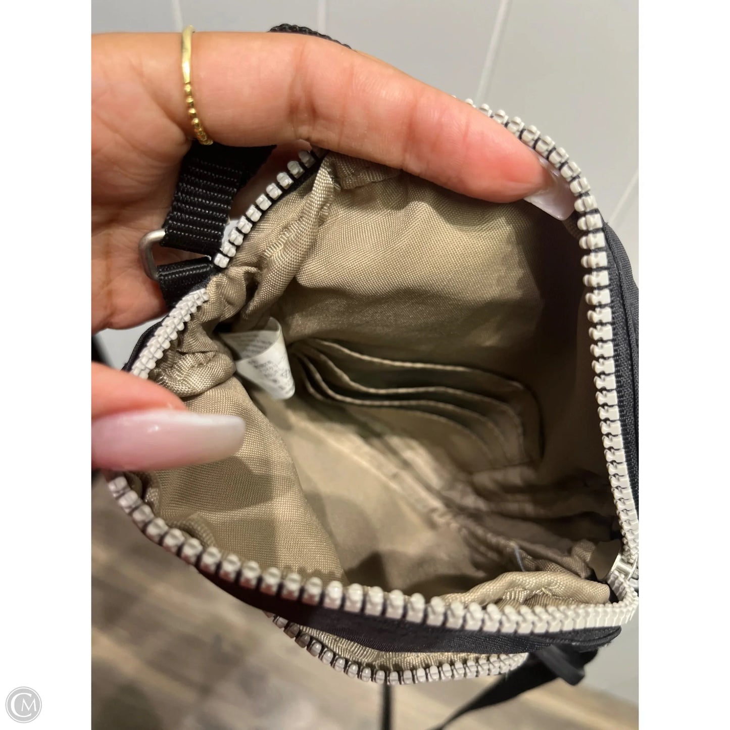 Crossbody By Baggallini, Size: Small