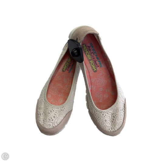 Shoes Flats By Skechers In Tan, Size: 6.5