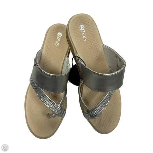 Sandals Flats By Bzees In Silver, Size: 8