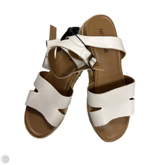 Sandals Flats By Dept 222 In White, Size: 8
