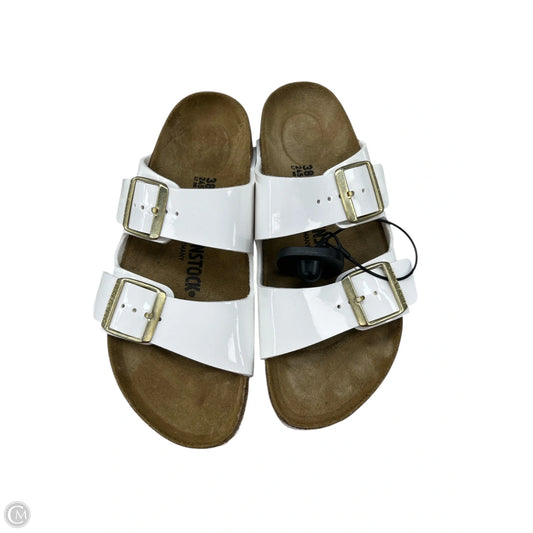 Sandals Flats By Birkenstock In White, Size: 7