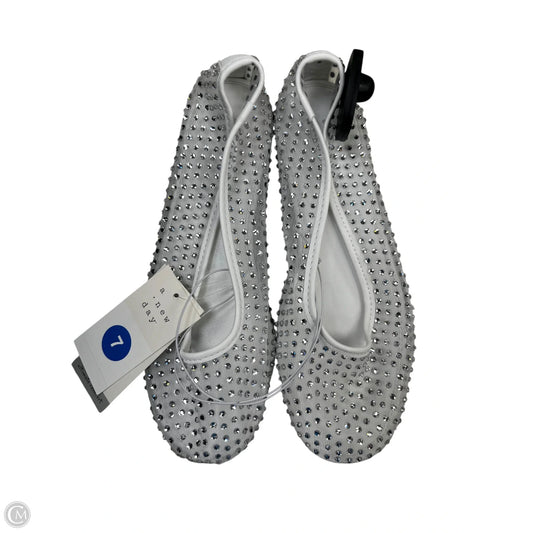 Shoes Flats By A New Day In White, Size: 7