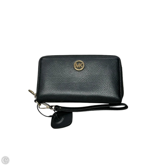 Wristlet Designer By Michael Kors, Size: Medium