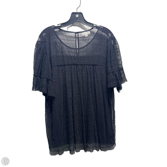 Top Short Sleeve By Max Studio In Black, Size: L