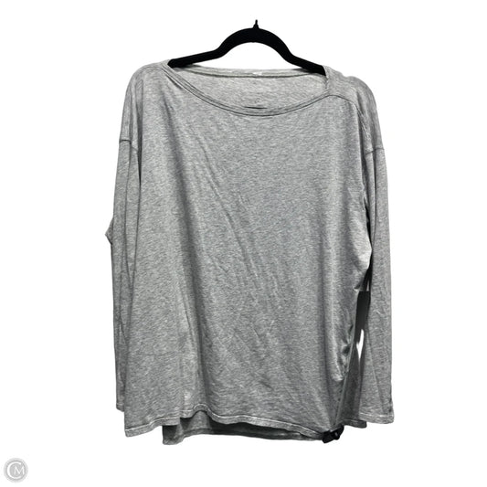 Athletic Top Long Sleeve Crewneck By Lululemon In Grey, Size: L