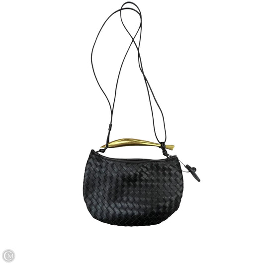 Crossbody By Urban Outfitters, Size: Medium