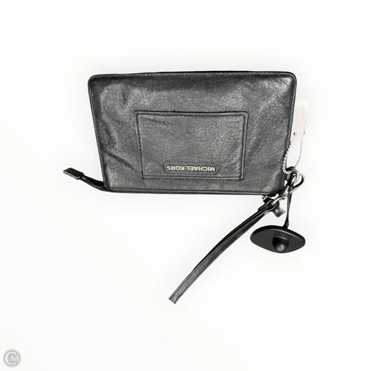 Wristlet Designer By Michael Kors, Size: Medium